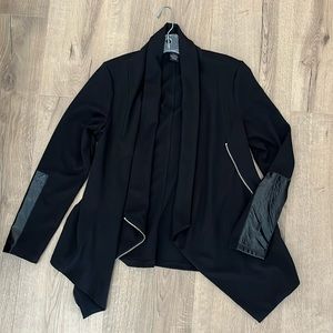 Grace Elements asymmetric jacket w/ faux, leather sleeve embellishment size 6
